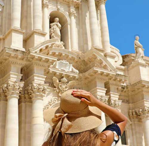 Tour della Sicilia in 8 giorni viaggio di gruppo volo incluso Perusia Viaggi