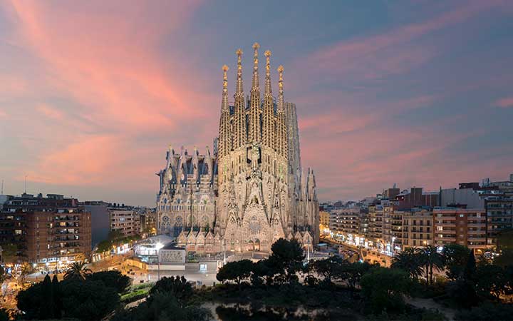 La Sagrada Família è uno dei simboli di Barcellona - Itinerario Tour Barcellona, Valencia, Madrid Perusia Viaggi